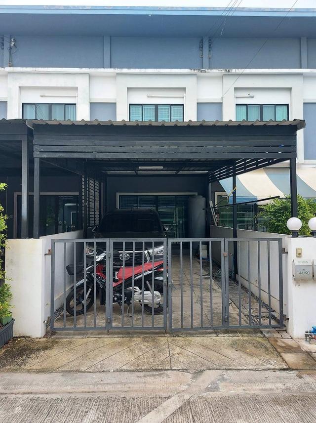 บ้านทาวน์เฮ้าส์ 2 ชั้น 1