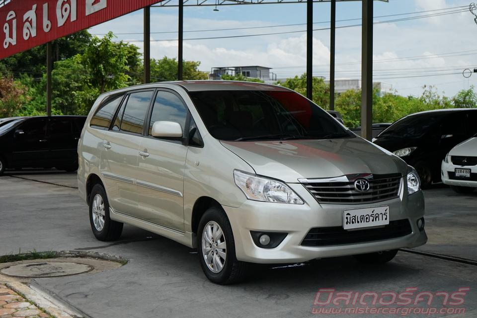 2012 TOYOTA INNOVA 2.0 G OPTION
