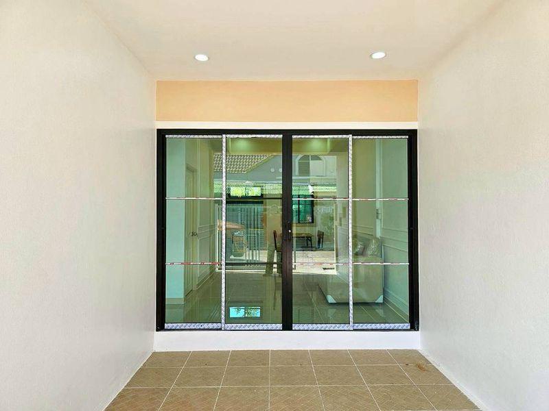 🍋หมู่บ้านร่มเงาไม้ ถนนวัดลาดปลาดุก🍋ทาวน์เฮ้าส์ชั้นเดียว ตกแต่งใหม่พร้อมอยู่ แถมเฟอร์นิเจอร์ 6