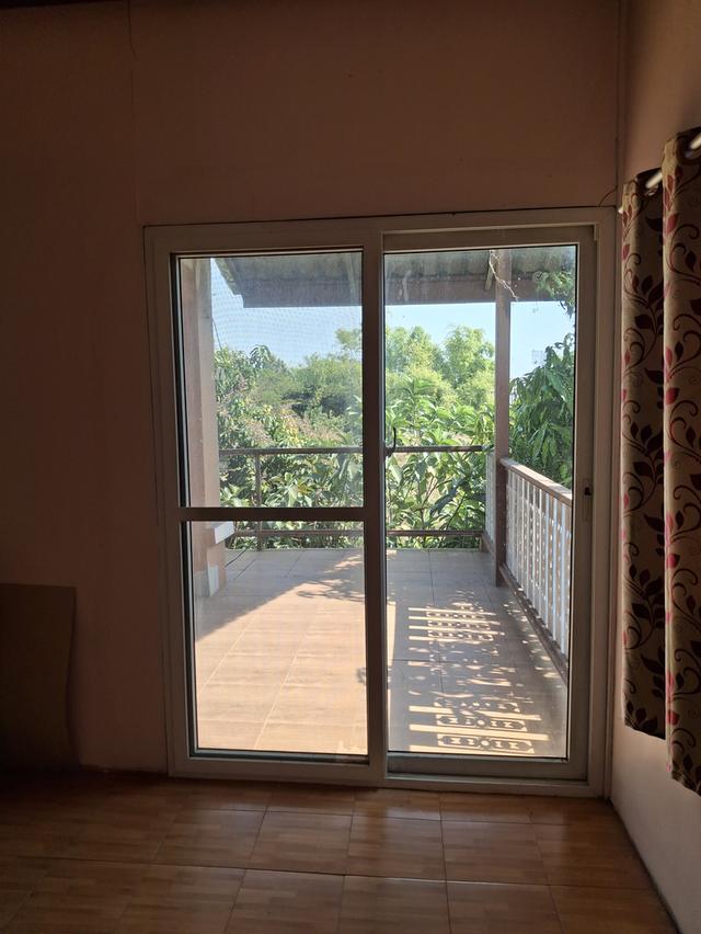 ขายทาวน์เฮ้าส์ 2 ชั้น ม.บุศรินทร์ วงแหวน-รัตนาธิเบศร์ (โครงการ LH) 5