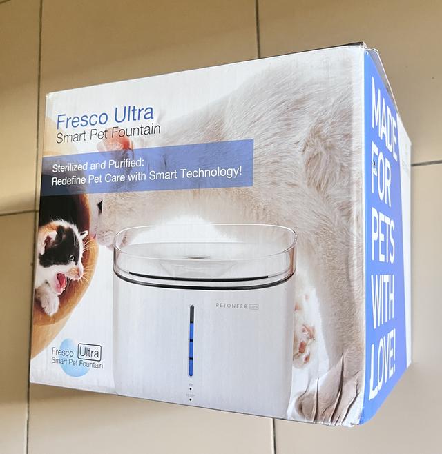 ￼น้ำพุแมวแบบกรองน้ำอัจฉริยะพร้อมระบบฆ่าเชื้อด้วยแสง UV PETONEER FRESCO รุ่น ULTRA