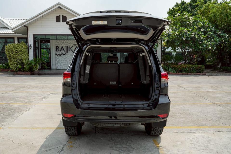 TOYOTA FORTUNER 2.4 V 2WD AT 2016 รูปที่ 7