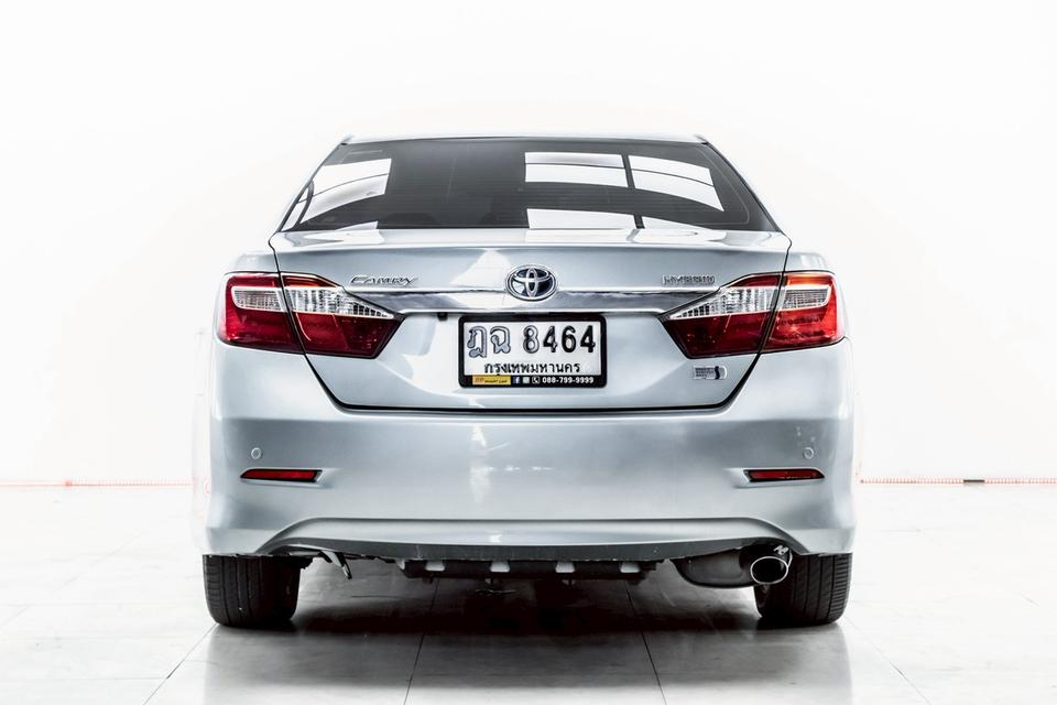 TOYOTA CAMRY 2.5 HV NAVI โฉมปี (12-18) 2012 รูปที่ 4