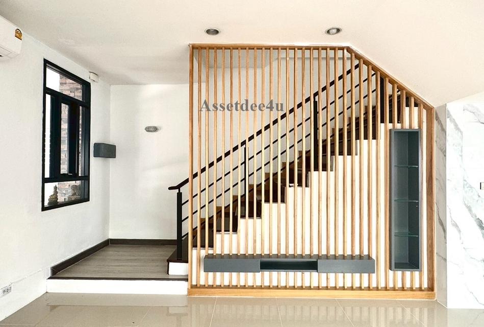 AT574 ให้เช่าทาวน์โฮม โฮมออฟฟิศ 3 ชั้นครึ่ง ทาวน์โฮม สรานนท์ ปากเกร็ด ที่จอดรถ 5 คัน ใกล้เซ็นทรัล แจ้งวัฒนะ