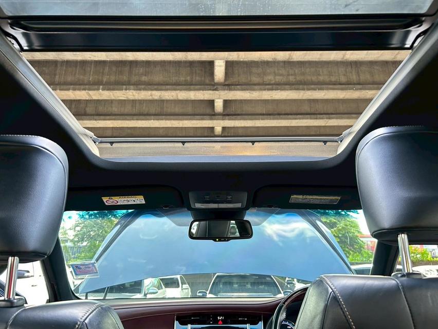 ขายรถ Toyota Harrier 2.5 L Hybrid AT ปี 2015 รถสวย สภาพดี 14