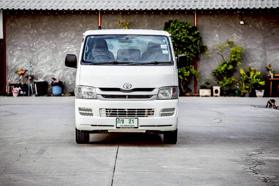 Toyota Hiace 2.5 ดีเซล M/T โม่งน้อย ปี 2007 สีขาว 3