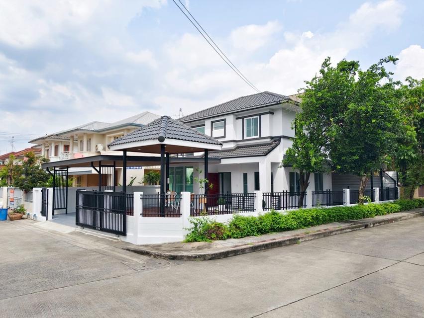 บ้านเดี่ยวหลังมุม ฟังก์ชันครบ ทำเลทอง! หมู่บ้านเนเบอร์โฮม ถ.สุขาภิบาล 5 ซอย 82 เขตคลองสามวา