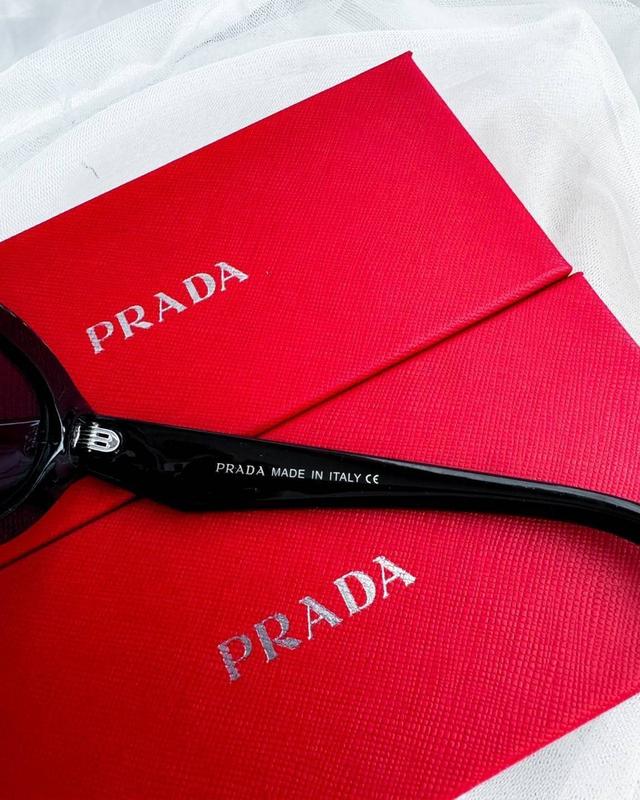 แว่นกันแดดPrada 7
