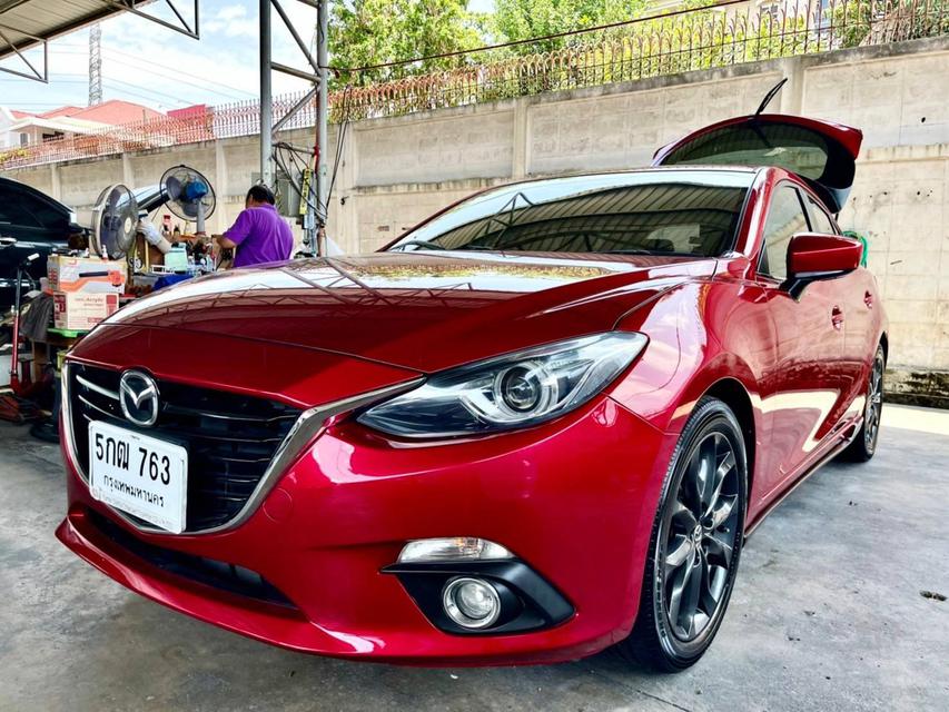 2016 Mazda 3  2.0 S SPORT สีแดง เกียร์ออโต้ 5