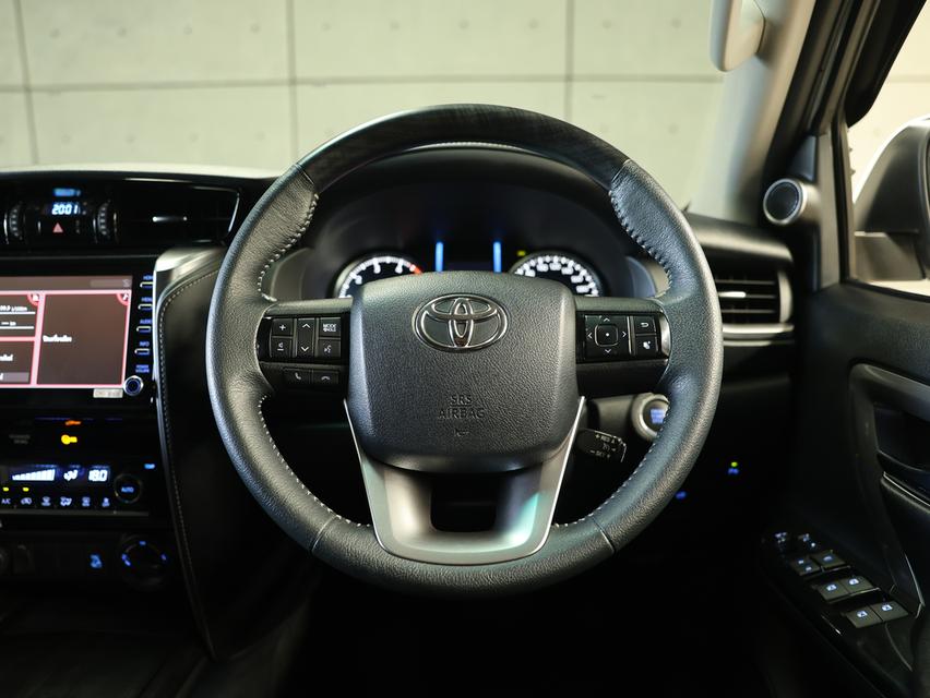 2021 Toyota FORTUNER 2.4 (ปี 15-25) V 4WD SUV AT รูปที่ 8