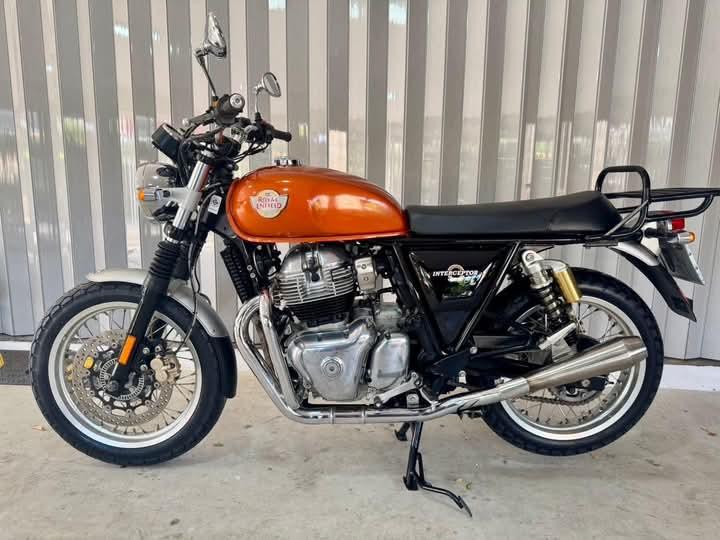 ขาย Royal Enfield Interceptor 650 สีสวย 2