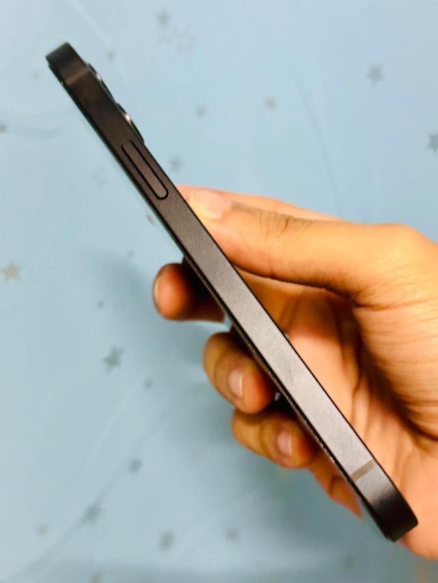 iPhone 12 สีดำ 2