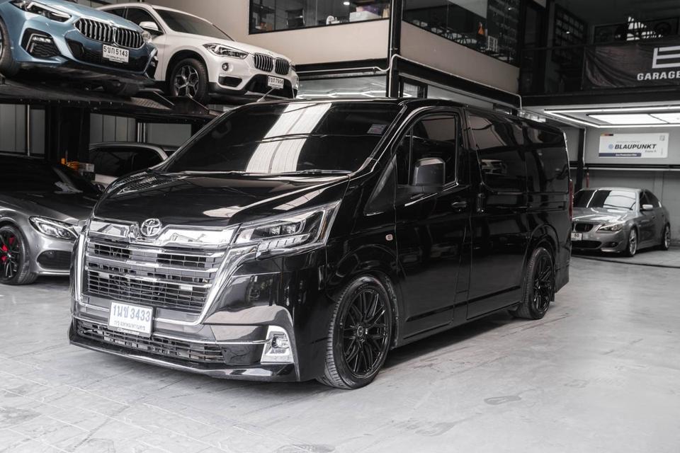 Toyota MAJESTY LOOK ตัวรถ Hiace 2.8 รหัส 67GG3433