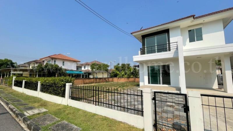 บ้านเดี่ยว ฮาบิเที​ย​ ปัญญา​อิ​น​ท​รา​ 1 พื้นที่กว้าง 117 ตร.วา บ้านสวย พร้อมอยู่ 18