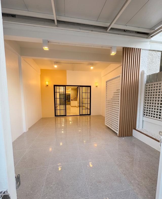 ขายทาวน์เฮาส์2ชั้น หมู่บ้านจงสุข วงศ์สว่าง19 10