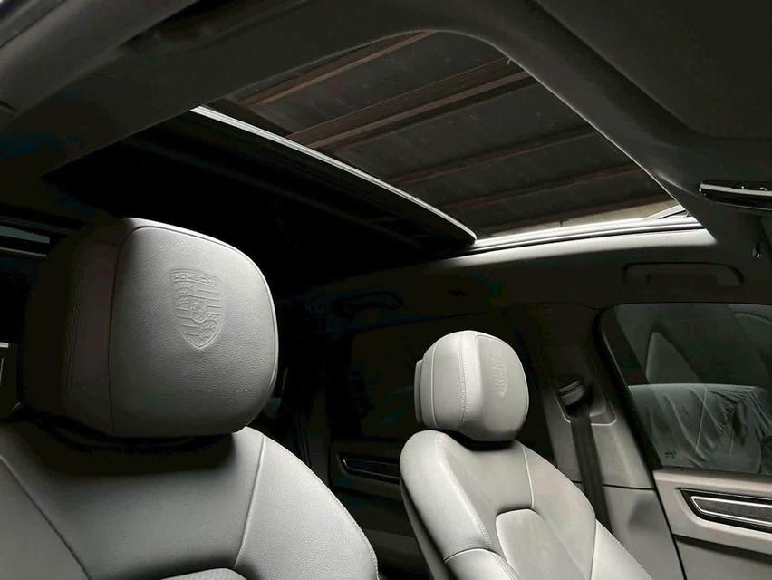 Porsche Cayenne 3.0 E-Hybrid ปี19 วิ่ง 50,000 km. รูปที่ 9