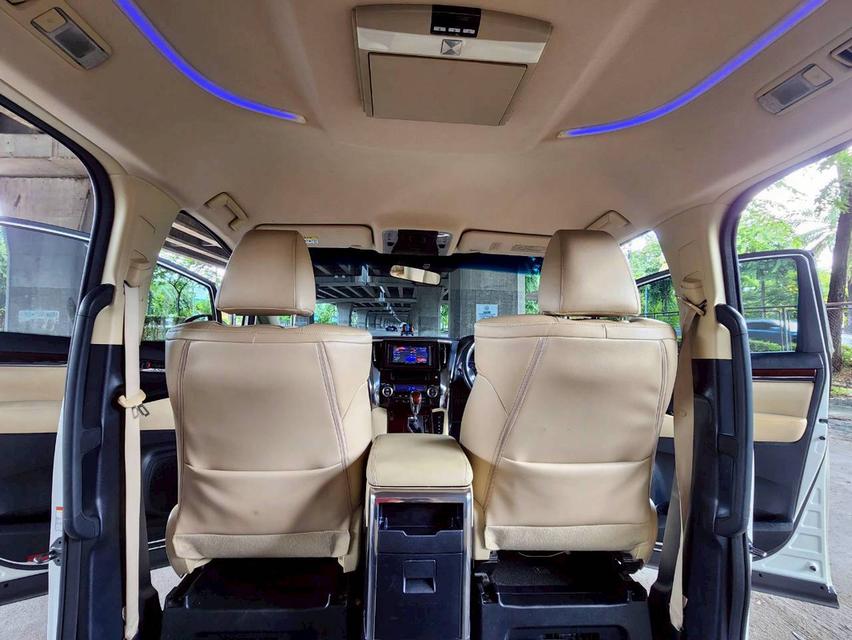 ขายรถ Toyota Vellfire 2.5 HEV E-Four ปี 2015 สีขาว เกียร์ออโต้ 16