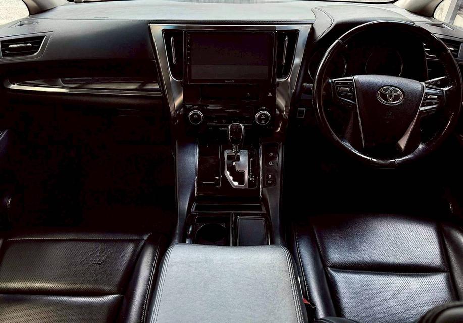 Toyota Alphard SC Package ปี 2017 11