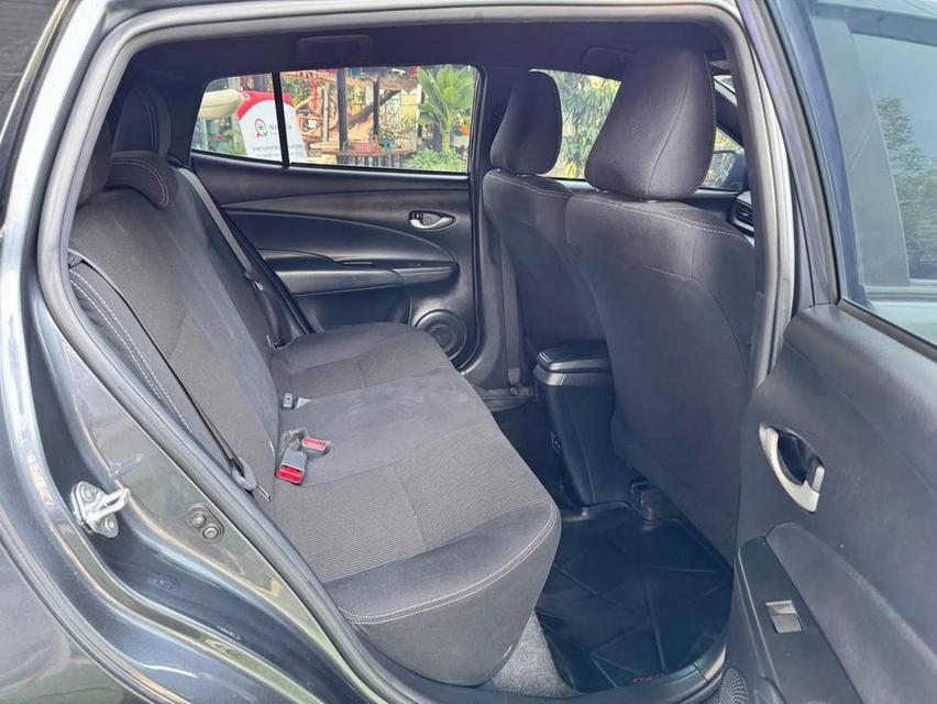 #TOYOTA YARIS รุ่น SPORT เครื่อง1.2cc. เกียร์AUTO ปี 2024 #รถมือเดียวป้ายเเดงไมล์แท้100%คะ วิ่งมาน้อยมากๆๆคะ10;xxxกว่ากิโลคะ #ฟรีดาวน์0บาท  11