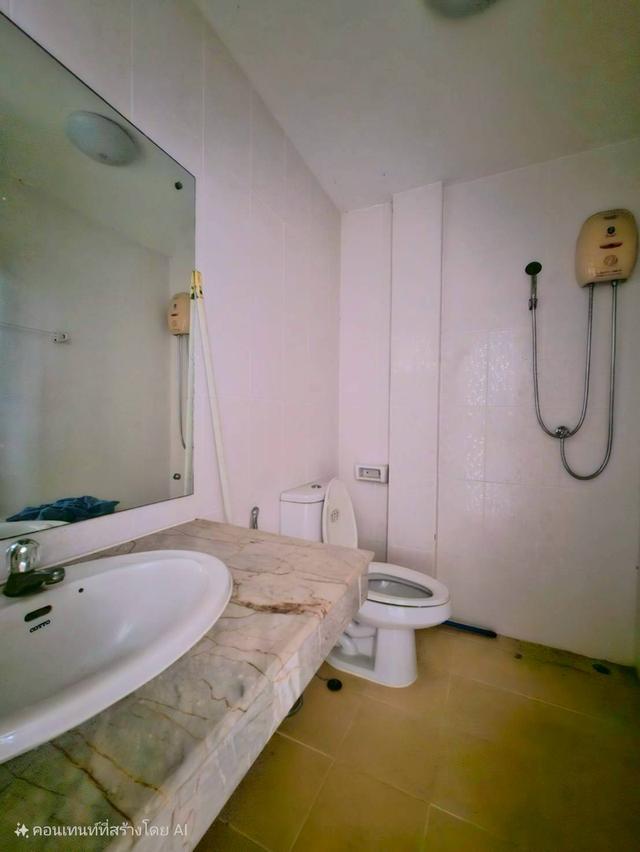 ขายด่วน📌📌  หมู่บ้านสิรินเฮ้าส์1 ปากเกร็ด16  🏠ทาวน์โฮม 3ชั้น  พื้นที่ 30 ตร.ว  🛏6 ห้องนอน 🚽4 ห้องน้ำ 🚘1 ที่จอดรถ 🌞หน้าบ้านหันทางทิศตะวันออก  [ 17