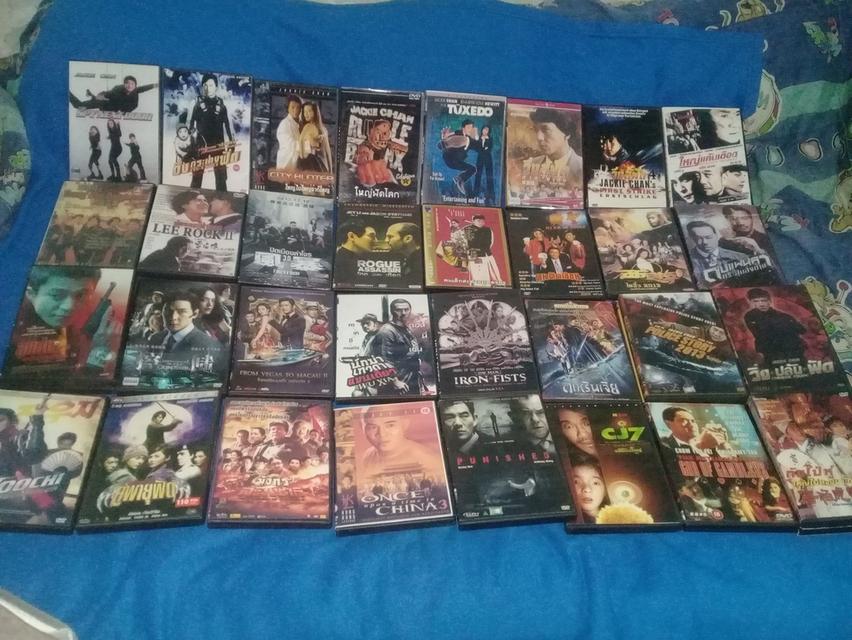 แผ่นดีวีดีภาพยนต์และหนังสือความรู้ทั่วไป 19
