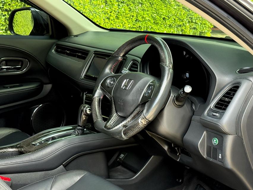 2018 HONDA HRV 1.8 EL รถมือเดียวออกป้ายแดง มาพร้อมของแต่งแท้เพียบ รถประวัติดี ไม่เคยมีอุบัติเหตุครับ 11