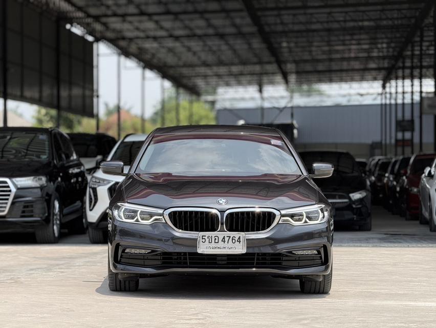 รหัสรถ WRT4764 2019 BMW SERIES 5, 530e 2.0 ELITE รูปย่อยที่ 3