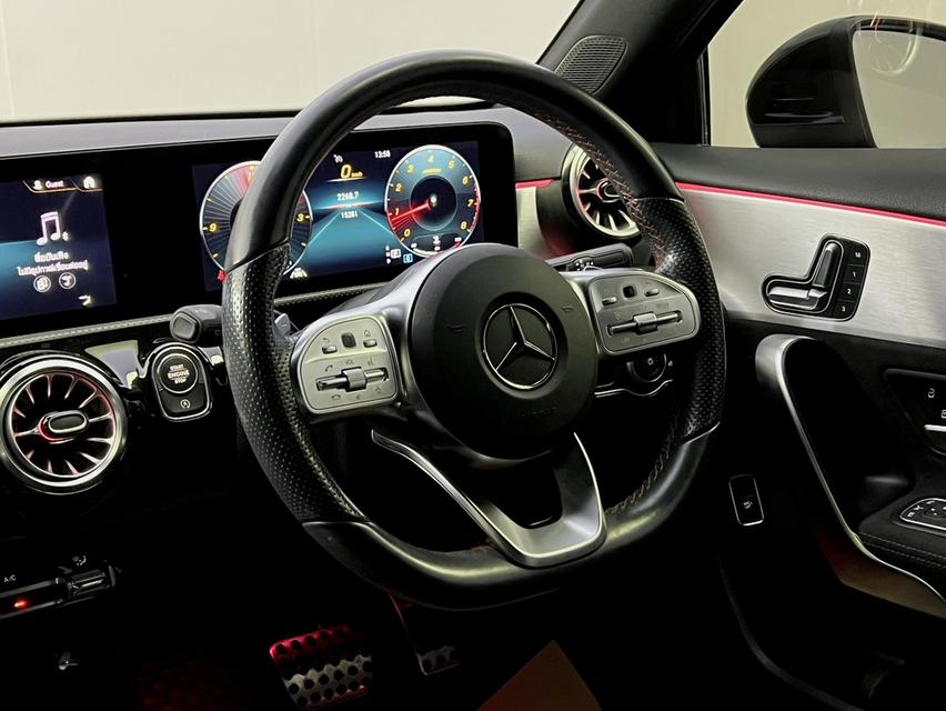 Mercedes-Benz A200 AMG Dynamic 2022 12