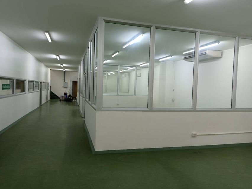 รหัส PNB006 ให้เช่าโรงงานผลิตอาหาร GMP 473 ตร.ม. พิกัด ซอยเรวดี เมืองนนทบุรี ใกล้แยกแคราย 15