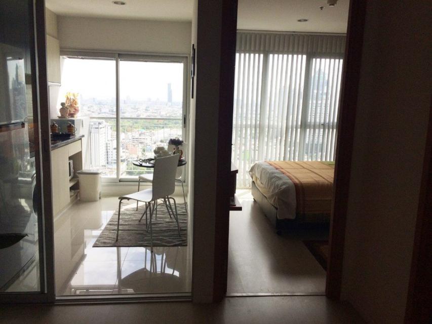 รูป ให้เช่า คอนโด 1 ห้องนอน Rhythm สาทร-นราธิวาส 35.25 ตรม. วิวโล่งไม่มีตึกบัง พร้อมเฟอร์ หิ้วกระเป๋าเข้าอยู่ได้เลย 6