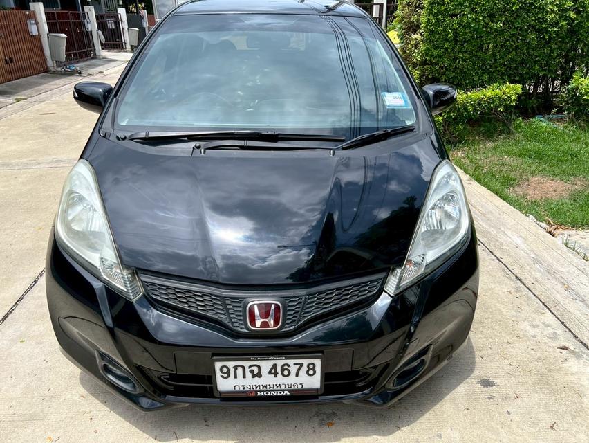 #เทรนด์วันนี้้ Honda Jazz GE 1.5V ปีจด 2014🚩ราคา 169,000บาท ขายสดเกียร์ออโต้ เครื่องเบนซิน 1500 CC รถสวยสีดำเงาๆ จัดทรงล้อแม็กขอบ15 รูปที่ 3