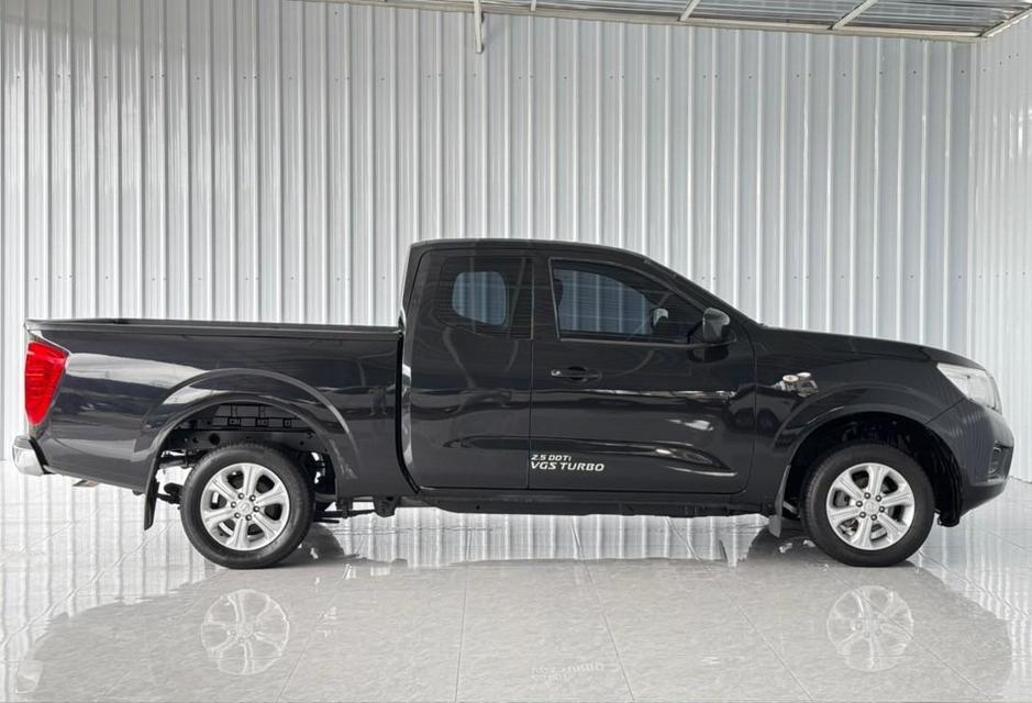 Nissan Navara NP300 2.5E King Cab ดีเซล เกียร์ธรรมดา  ปี2016 9