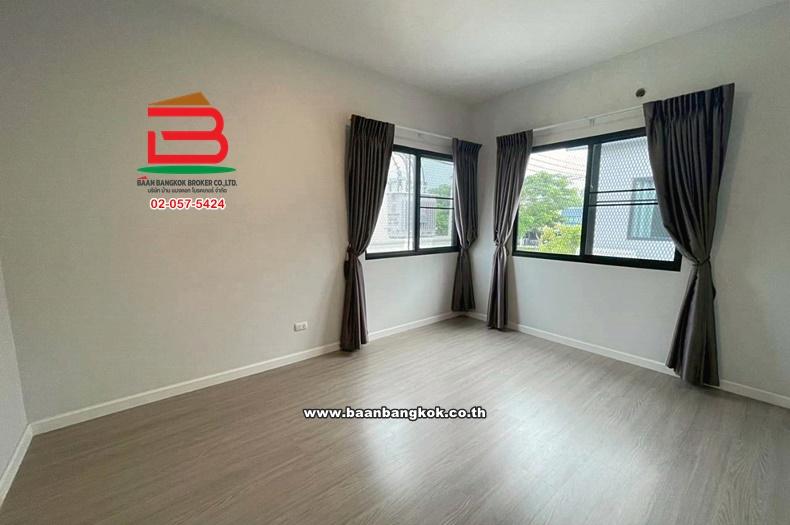 ทาวน์เฮาส์ หมู่บ้านสิริเพลส เวสต์เกต เนื้อที่ 29.8 ตร.ว ทำเลดี ใกล้เวนิวไอดี เวสต์เกต ตำบลบางแม่นาง อำเภอบางใหญ่ จังหวัดนนทบุรี 9