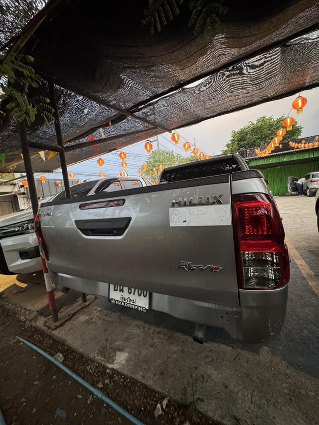 รถกะบะToyota HILUX Revo รูปย่อยที่ 2