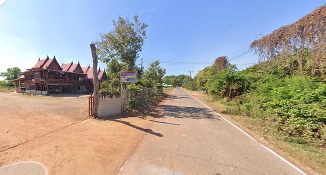 บ้าน บ้านทรงไทย และร้านอาหาร อ.สว่างแดนดิน จ.สกลนคร ขนาด = 1486 sq.wa 3นอน3BR ใกล้กับ ห่างที่ทำการองค์การบริหารส่วนตำบลแ 2
