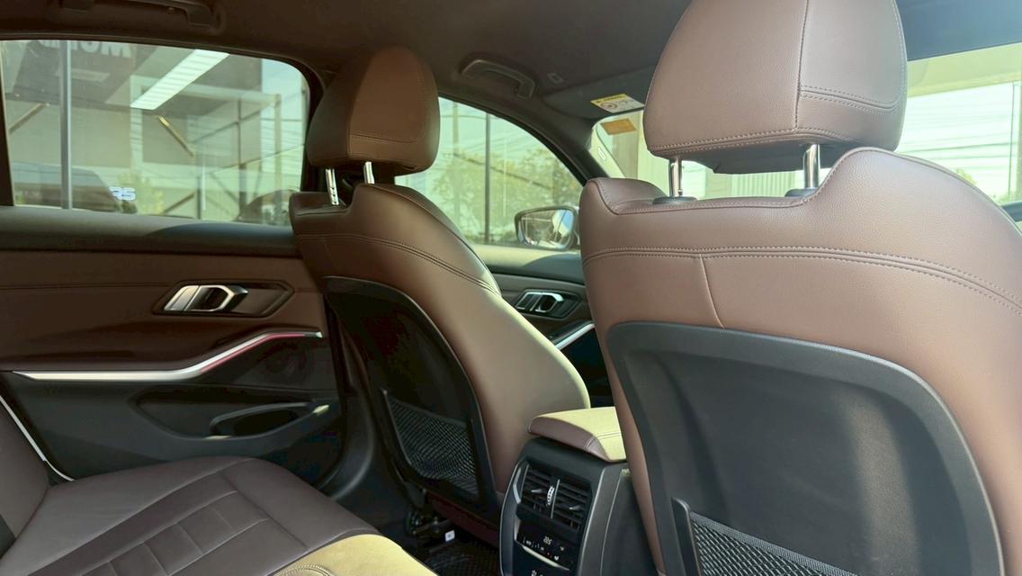 รหัสรถ KPV7696 2023 BMW 320d M SPORT รูปที่ 11