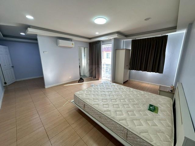 ให้เช่าโฮมออฟฟิศ 4 ชั้น 300 ตร.ม. หมู่บ้านสินธานี ลาดพร้าว 80 รีโนเวทใหม่ ใกล้เลียบด่วน ใกล้รัชดาเหม่งจ๋าย 6