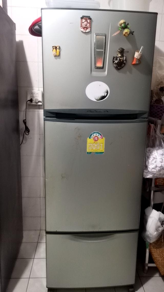 ตู้เย็น​  ขนาด​ 11​ คิว​ รุ่นGR-N35KTV