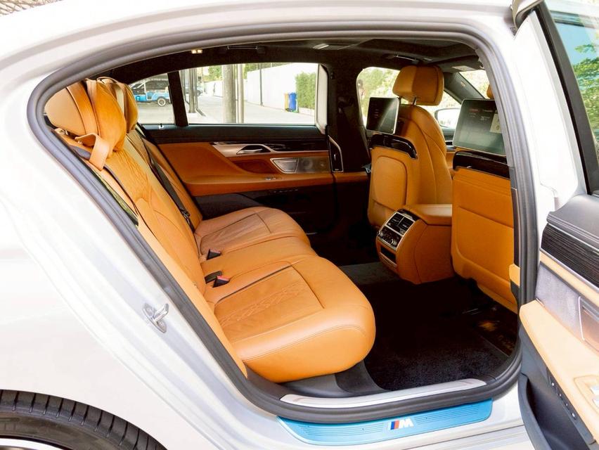 BMW 740LE Xdrive Msport ปี19 15