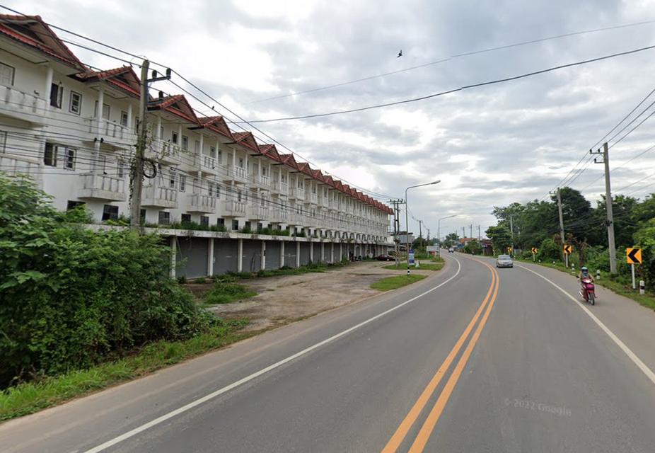 ทาวน์เฮ้าส์เชียงราย 3 ชั้นครึ่ง 2 คูหา ตีทะลุถึงกัน 62 ตร.วา ติดถนนศรีเวียง อำเภอเวียงชัย เชียงราย 5