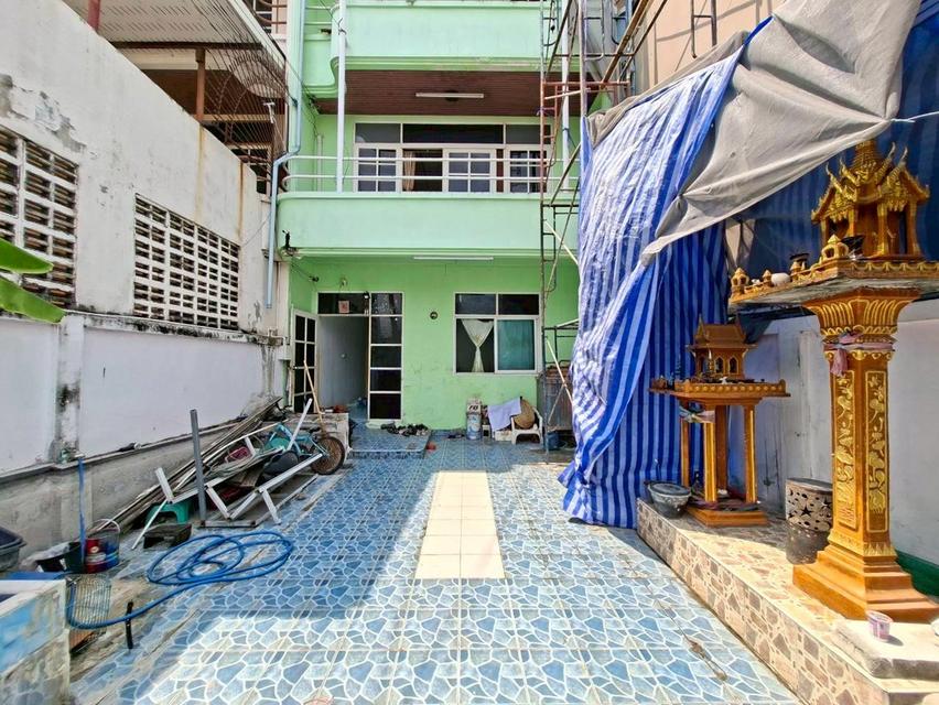 ขายบ้าน 3 ชั้น ซอยรามอินทรา4 บางเขน กรุงเทพมหานคร 4