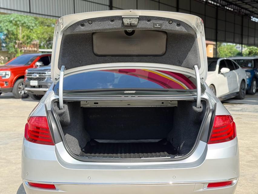 BMW 528i LUXURY LCI F10 ปี 2015 รูปที่ 19
