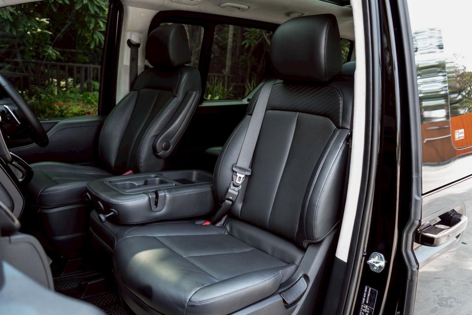 รหัสรถ CBL6435 HYUNDAI STARIA 2.2 Premium with Sunroof AT 2023 13