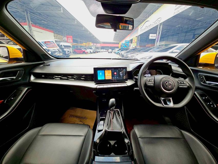 รหัสรถ SEZ1218 MG 5 1.5 D+ Sunroof เกียร์ ออโต้ เบนซิน สี เหลือง ปี 2023 8