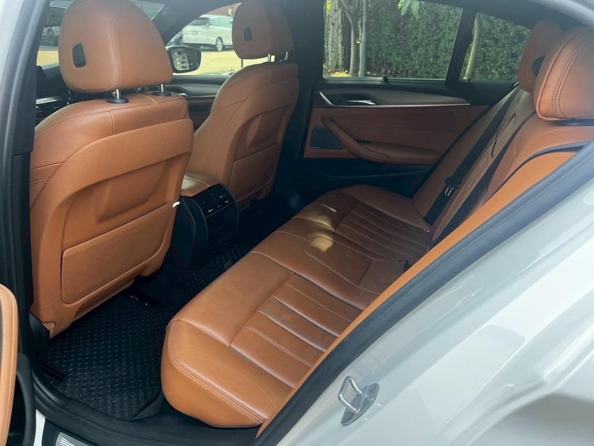 BMW 530e 2.0 M SPORT ปี2019 รูปที่ 18
