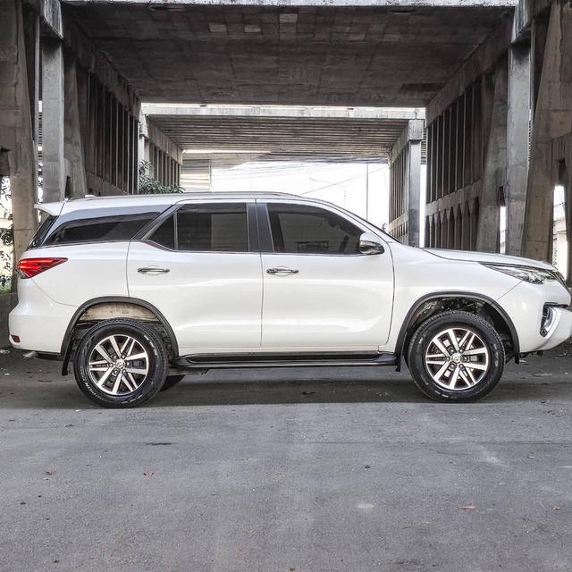 ขาย Toyota Fortuner 2.4V ปี16 4