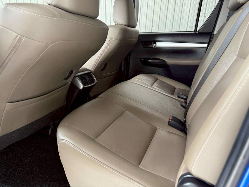 Toyota Revo 2.4G ปี16 13
