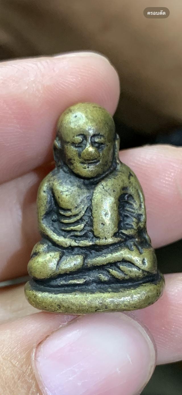 รูปหล่อกลวงพ่อเงิน ไม่รู้พิมพ์