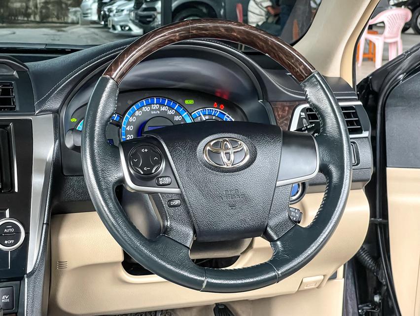 ขาย Toyota Camry 2.5Hybrid ปี12 11