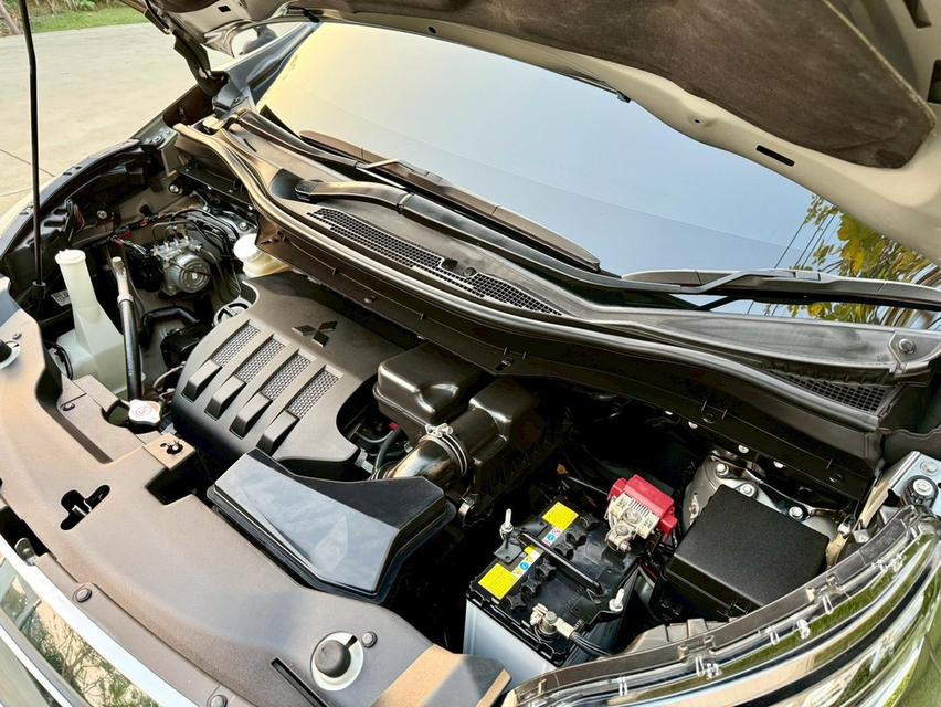 MITSUBISHI XPANDER 1.5 GT TOP ปี 18 สีเทา มือเดียว สภาพป้ายแดง ไมล์ 54,xxx โลแท้ เข้าศูนย์ทุกระยะ รูปที่ 17